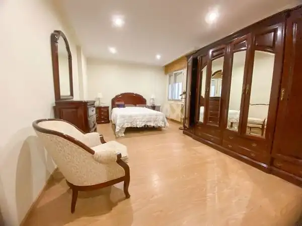 Habitación de Piso en venta en Vilagarcía de Arousa con Calefacción, Parquet y Terraza