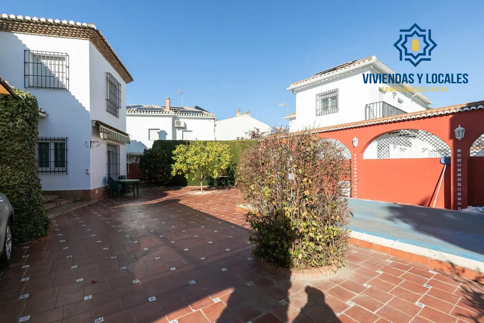 Garden of Houses for sale in Granada