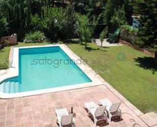 Piscina de Casa o xalet de lloguer en Sotogrande amb Terrassa i Piscina