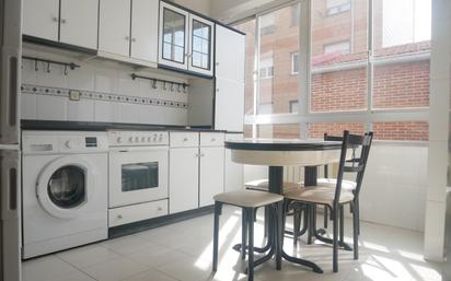 Kitchen of Flat for sale in Basauri 