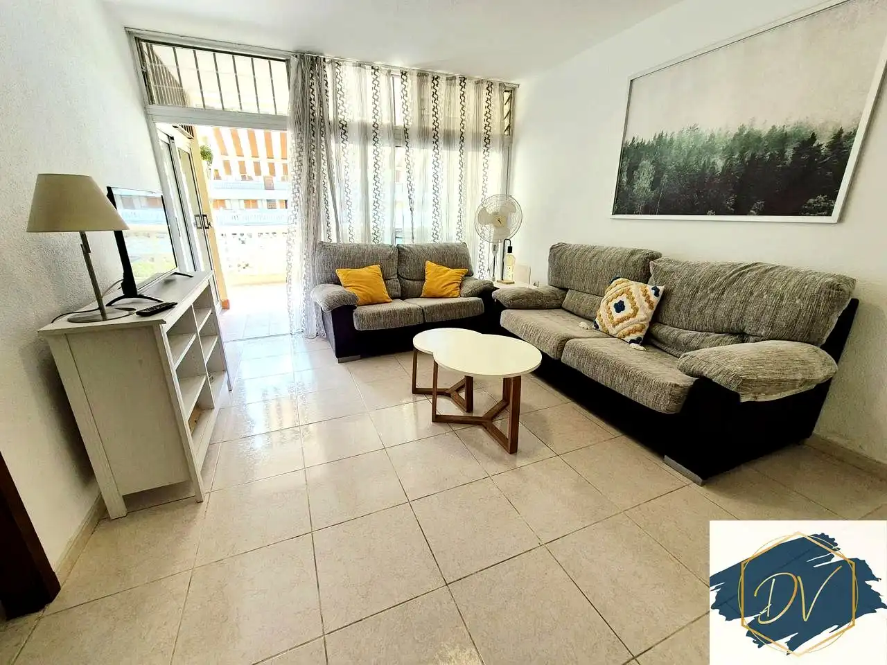 Living room of Ground floor for sale in Los Cristianos