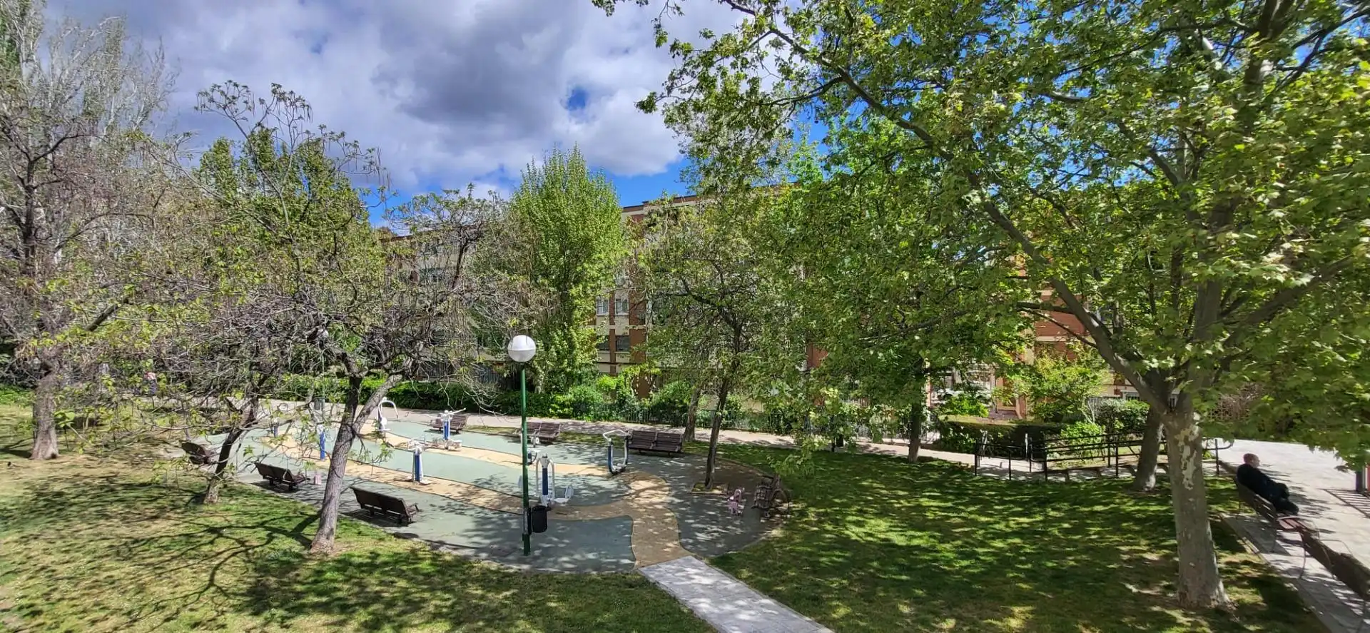 Vista exterior de Piso en venta en Alcobendas con Aire acondicionado, Calefacción y Jardín privado