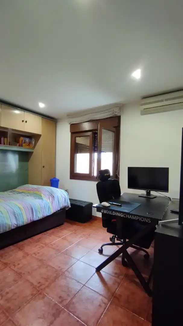 Habitación de Casa adosada en venta en Medina del Campo con Aire acondicionado y Calefacción