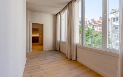 Bedroom of Apartment for sale in  Barcelona Capital