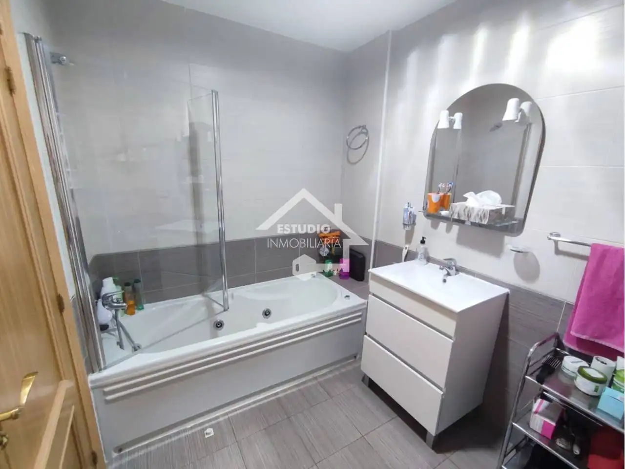 Baño de Casa o chalet en venta en Canillas de Río Tuerto con Calefacción, Jardín privado y Parquet