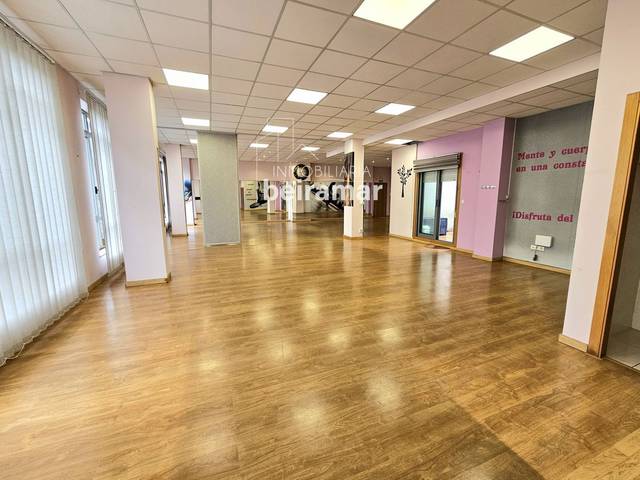 Local comercial en Alquiler en DE LUGO en Santa Uxía de Ribeira