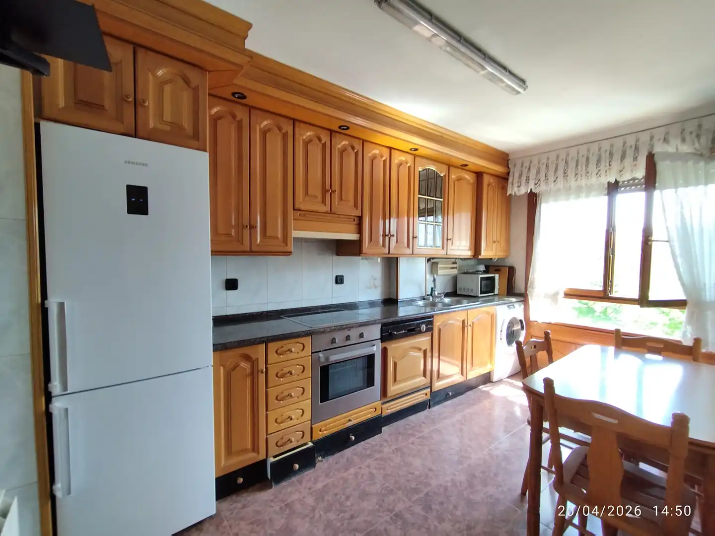 Piso con terraza en venta en Azkue Kalea