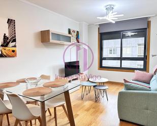 Sala d'estar de Apartament de lloguer en Vigo  amb Terrassa