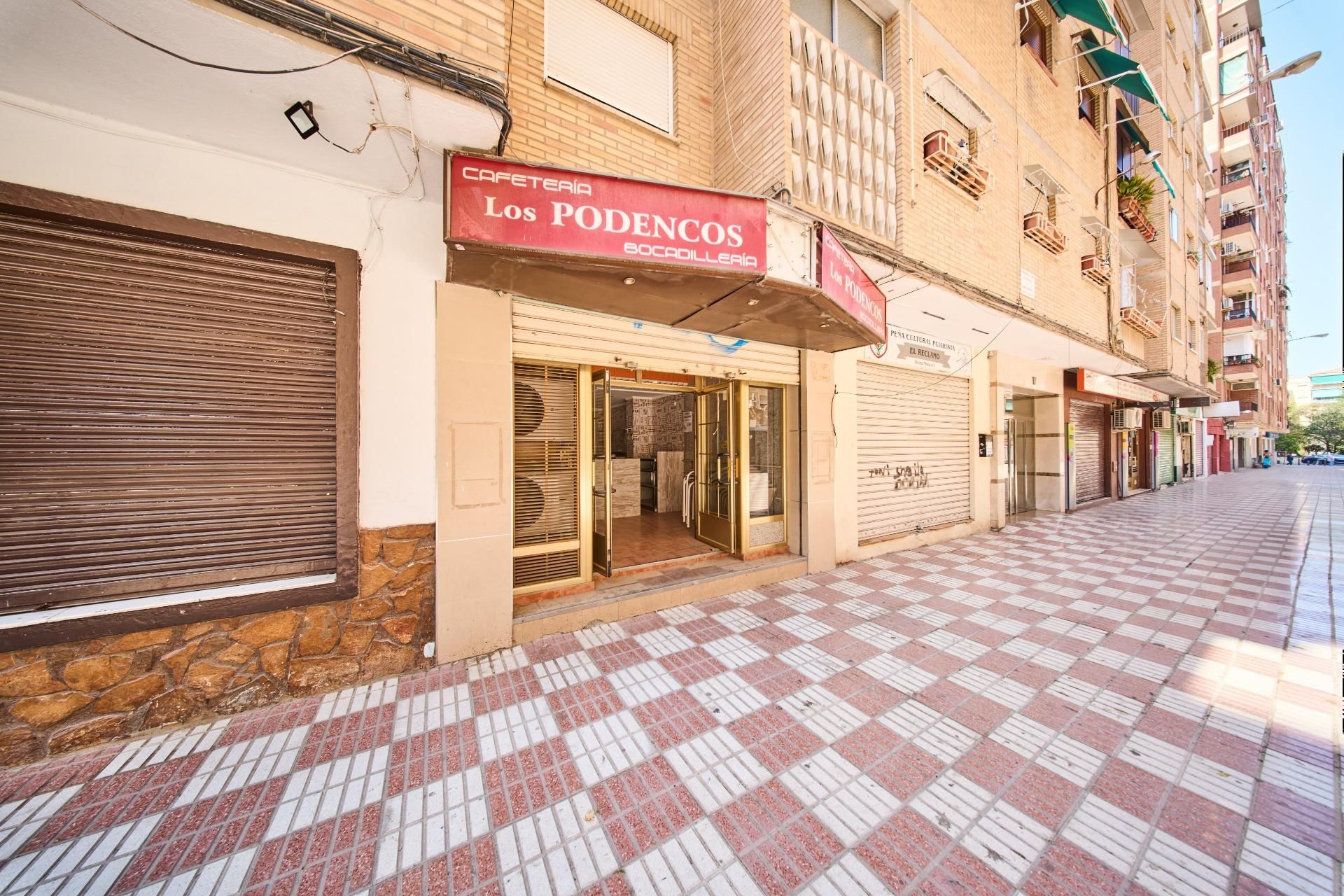 Exterior view of Premises for sale in  Granada Capital