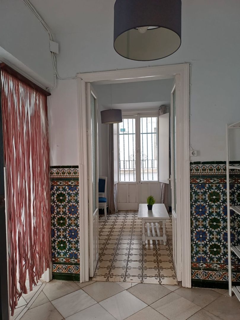 Apartment for rent in  Sevilla Capital  with Furnished, Washing machine and Balcony