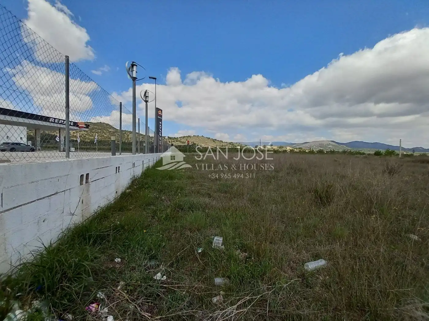Land for sale in Monóvar  / Monòver