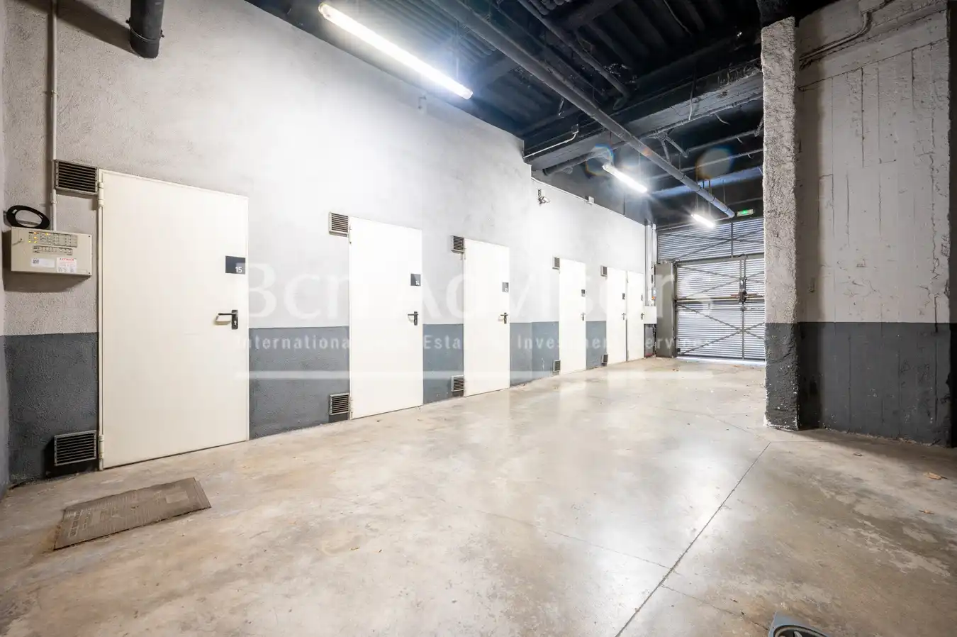 Flat for sale in Barcelona  with Air Conditioner, Heating and Parquet flooring
