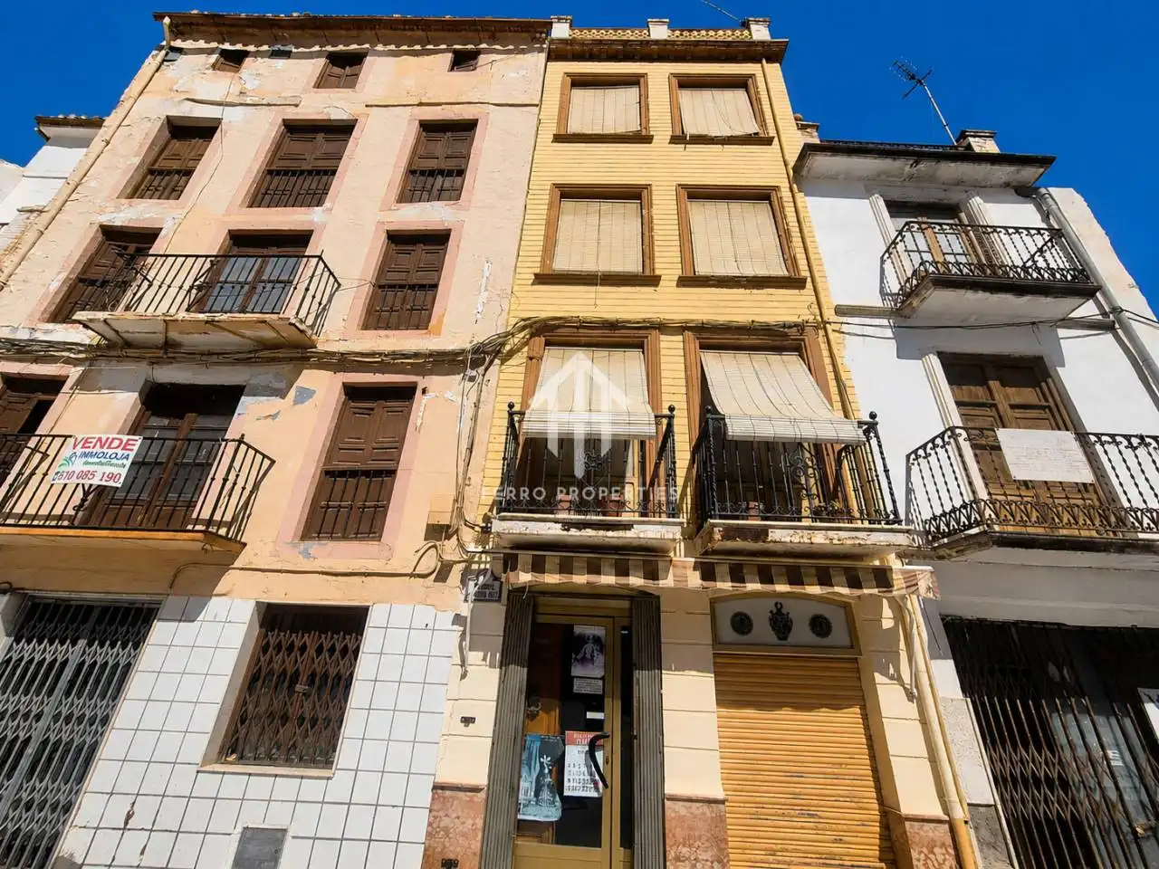 Exterior view of Houses for sale in Loja  with Terrace
