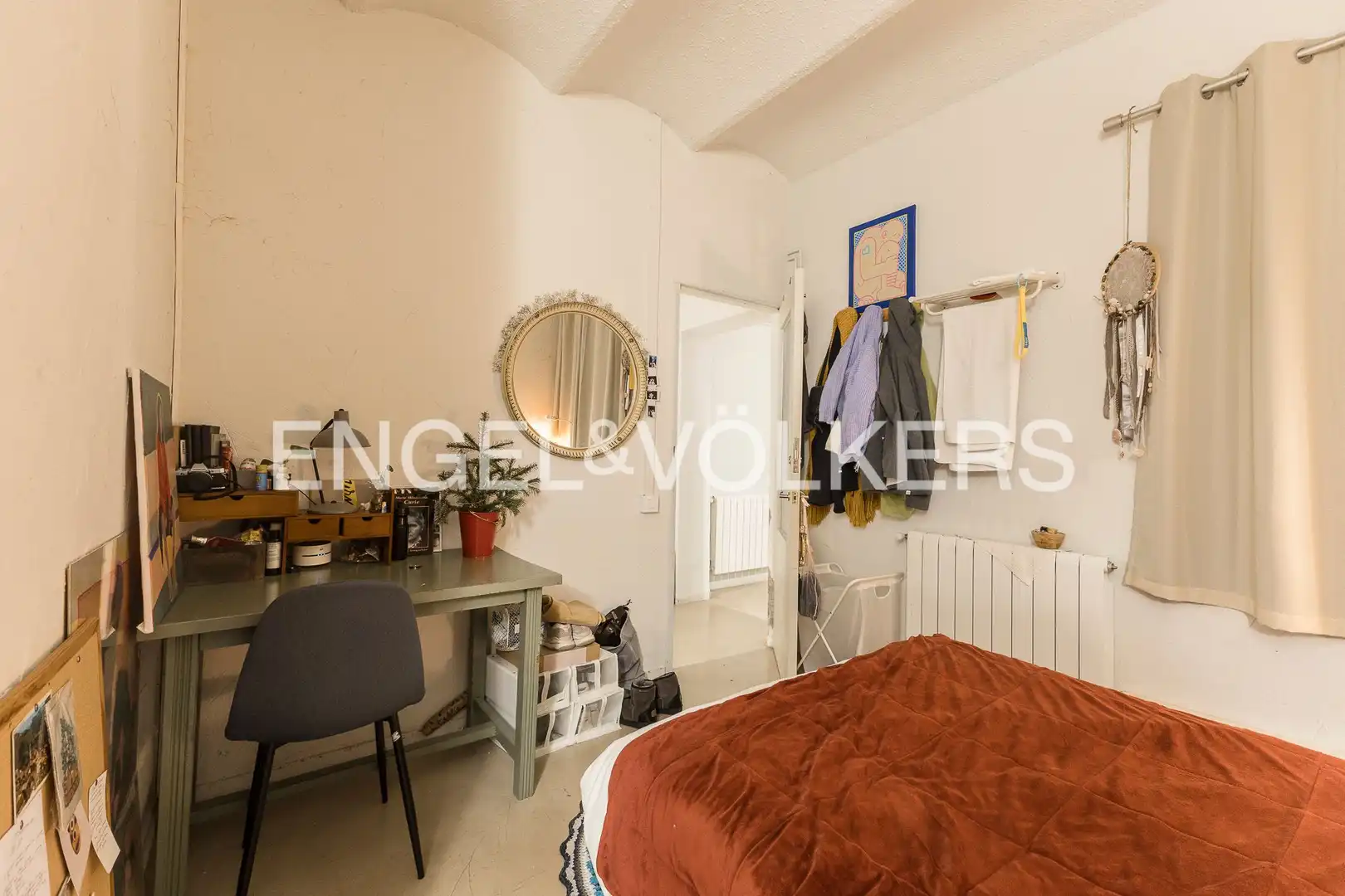 Habitación de Dúplex en venta en Barcelona con Calefacción, Terraza y Trastero