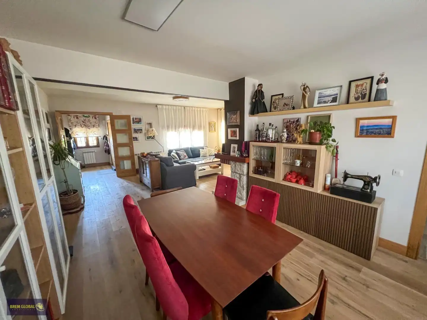 Sala de estar de Casa o chalet en venta en Buitrago del Lozoya con Calefacción, Jardín privado y Terraza
