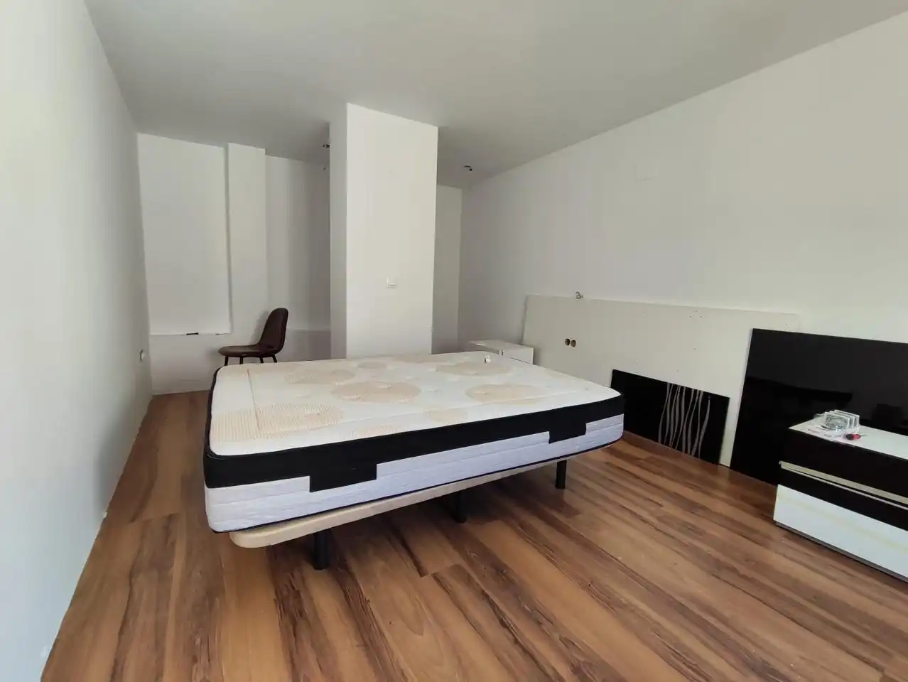 Bedroom of Attic for sale in La Gineta  with Heating, Terrace and Furnished