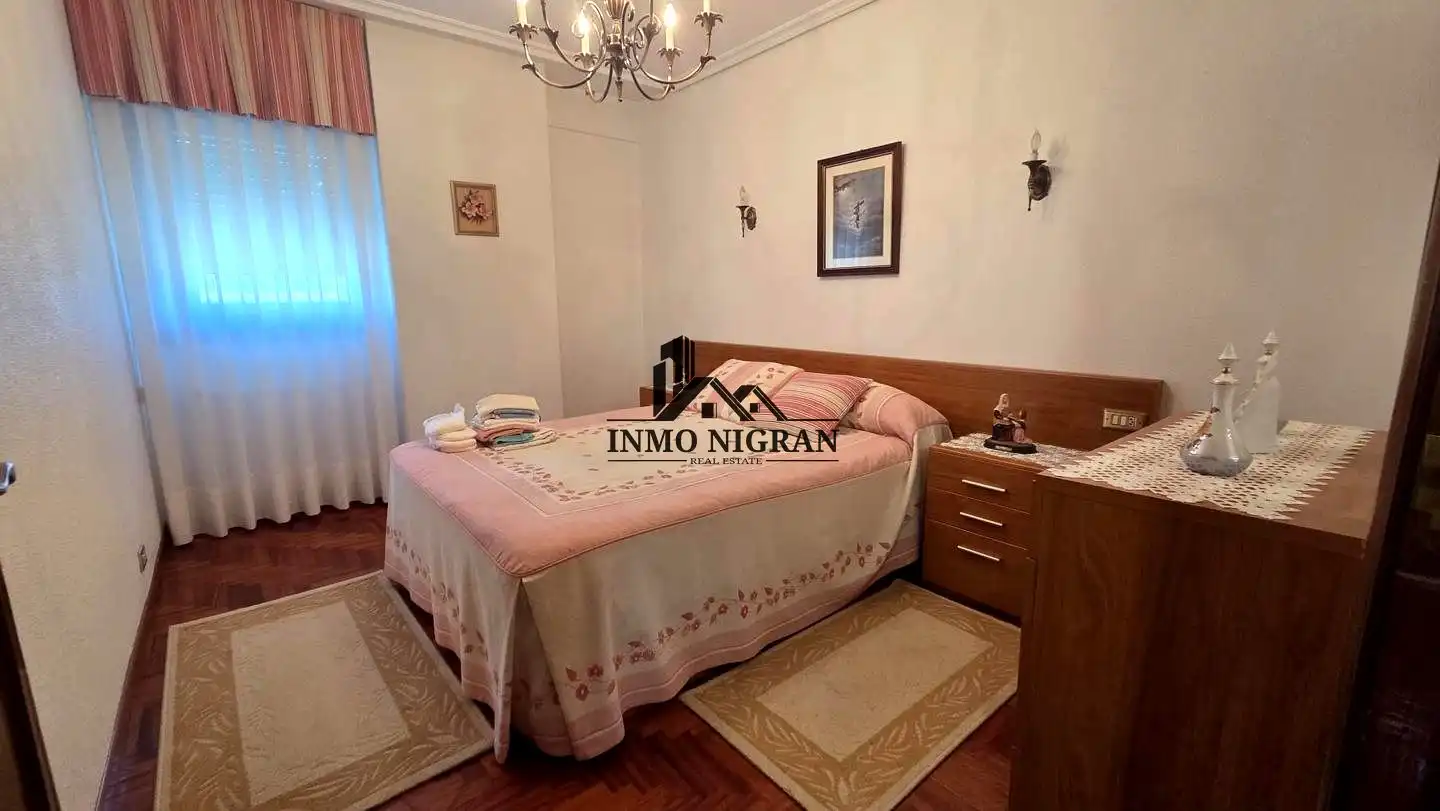 Habitación de Piso en venta en Vigo  con Amueblado