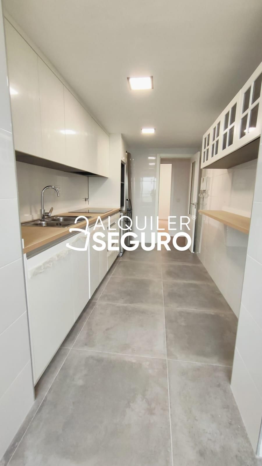 Kitchen of Flat to rent in  Valencia Capital