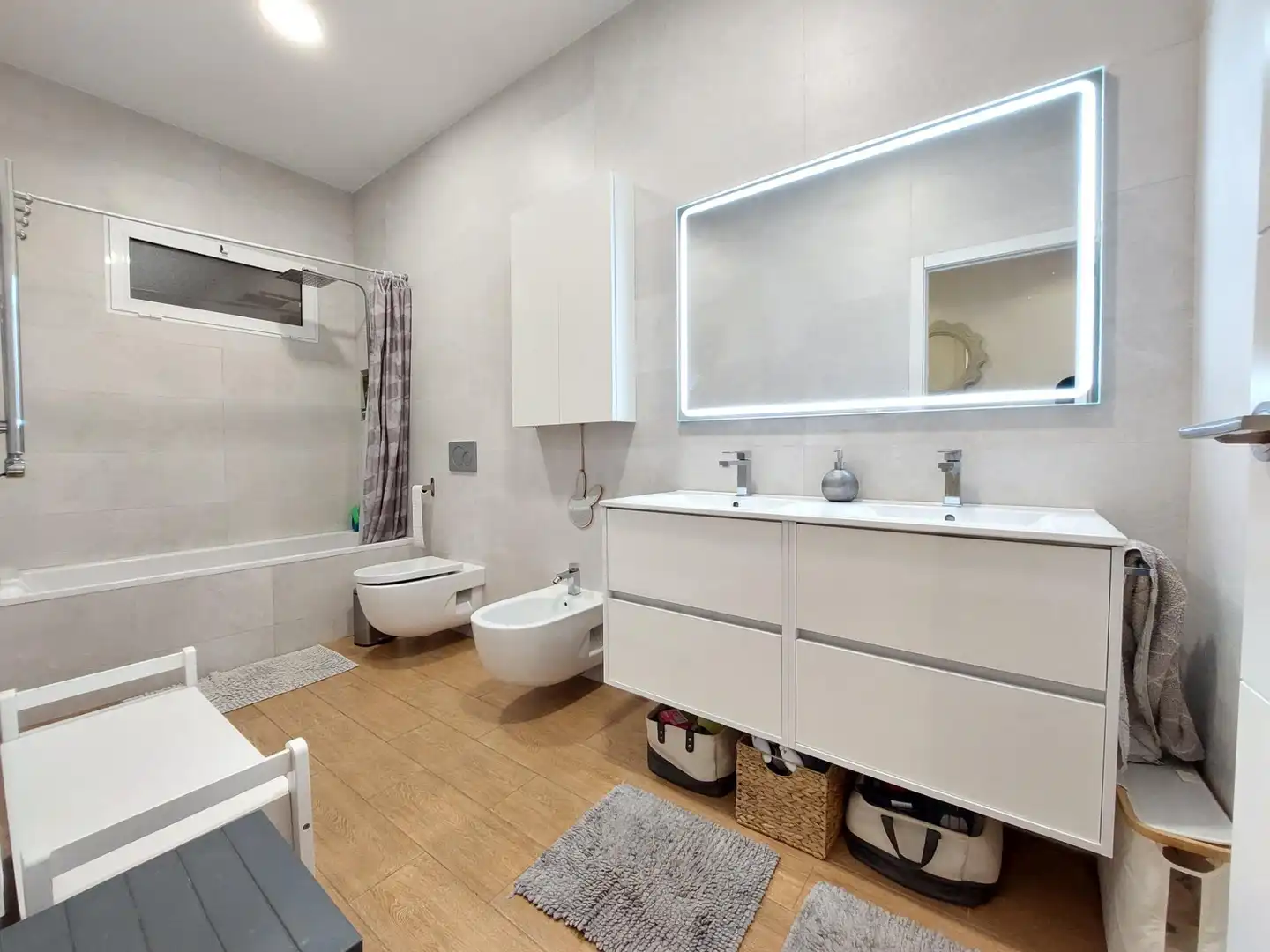 Baño de Piso en venta en Novelda con Aire acondicionado y Balcón