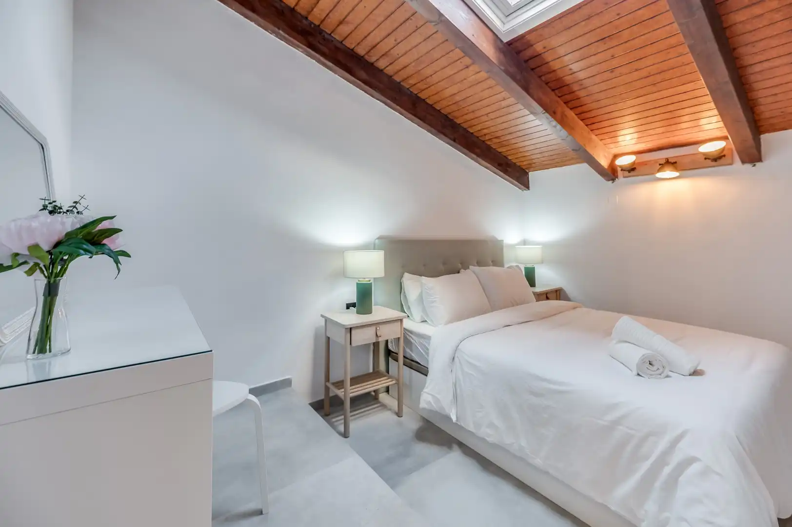 Dormitori de Apartament en venda en Estepona amb Aire condicionat, Terrassa i Piscina