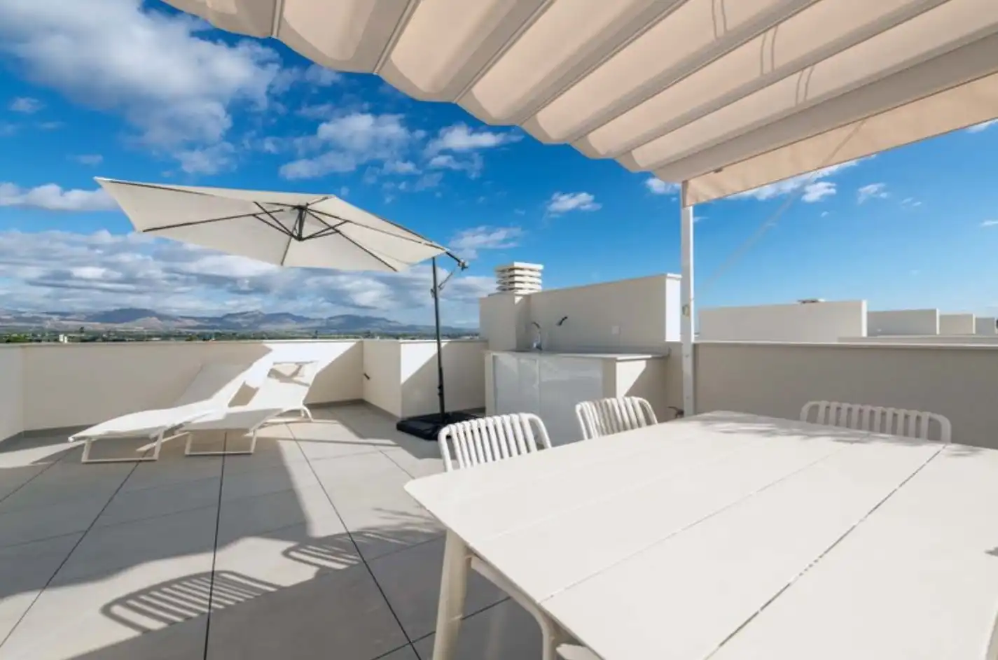 Terraced house with pool for sale in Calle Cox Viejo, imagen 8