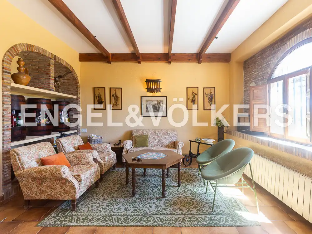 Living room of Houses for sale in Requena  with Heating, Private garden and Terrace