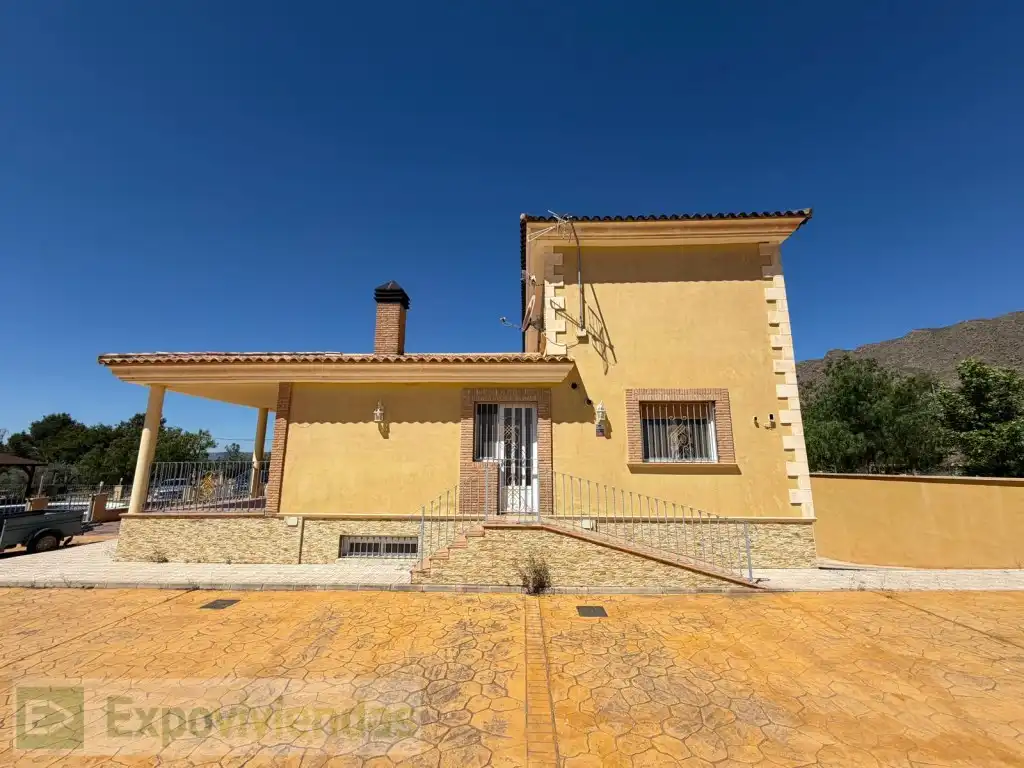 Vista exterior de Casa o chalet en venta en Jumilla con Jardín privado, Terraza y Piscina