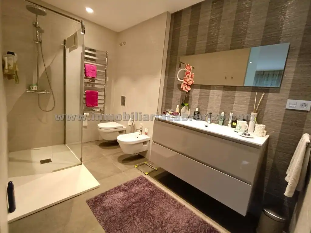 Detached homes for sale in N/A, Portillejo - Valdegastea