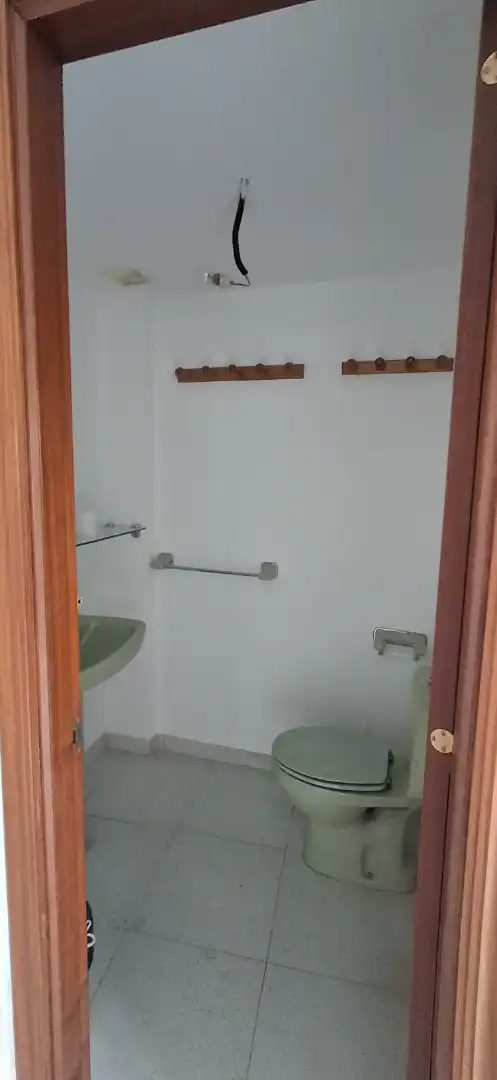 Business premises to rent in Calle Cimadevila 73, imagen 20