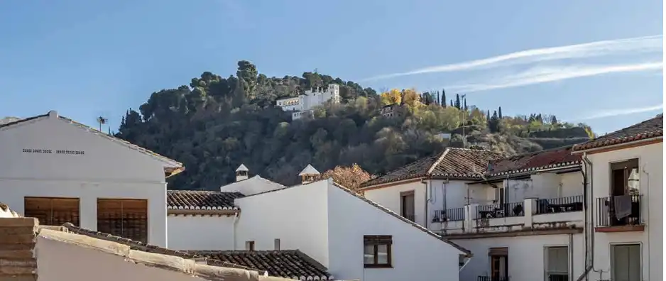 Vista exterior de Piso en venta en Granada con Aire acondicionado, Calefacción y Horno