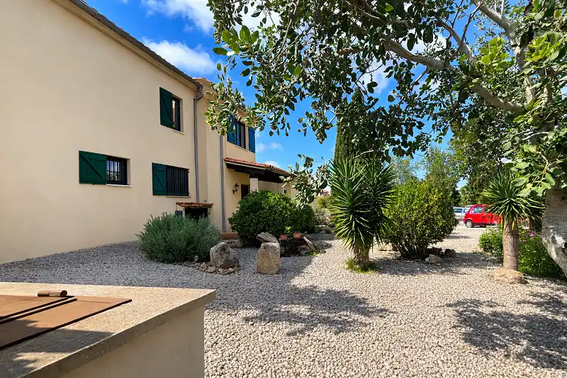 Vista exterior de Casa o xalet en venda en Porreres amb Calefacció, Jardí privat i Terrassa