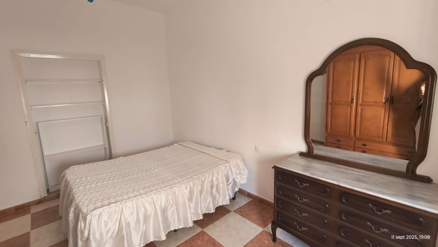 Bedroom of House or chalet to rent in Umbrete  with Air Conditioner