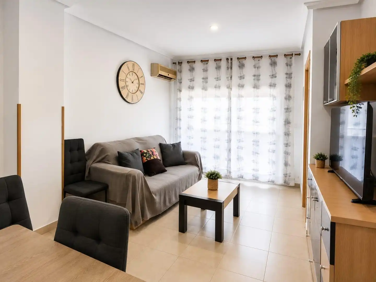 Sala d'estar de Apartament en venda en Oropesa del Mar / Orpesa amb Aire condicionat, Terrassa i Traster