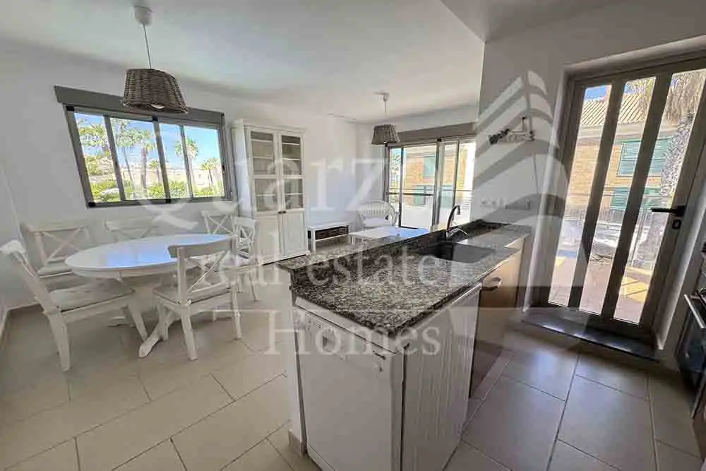 Außenansicht von Maisonette zum Verkauf in Oliva mit Klimaanlage, Terrasse und Möbliert