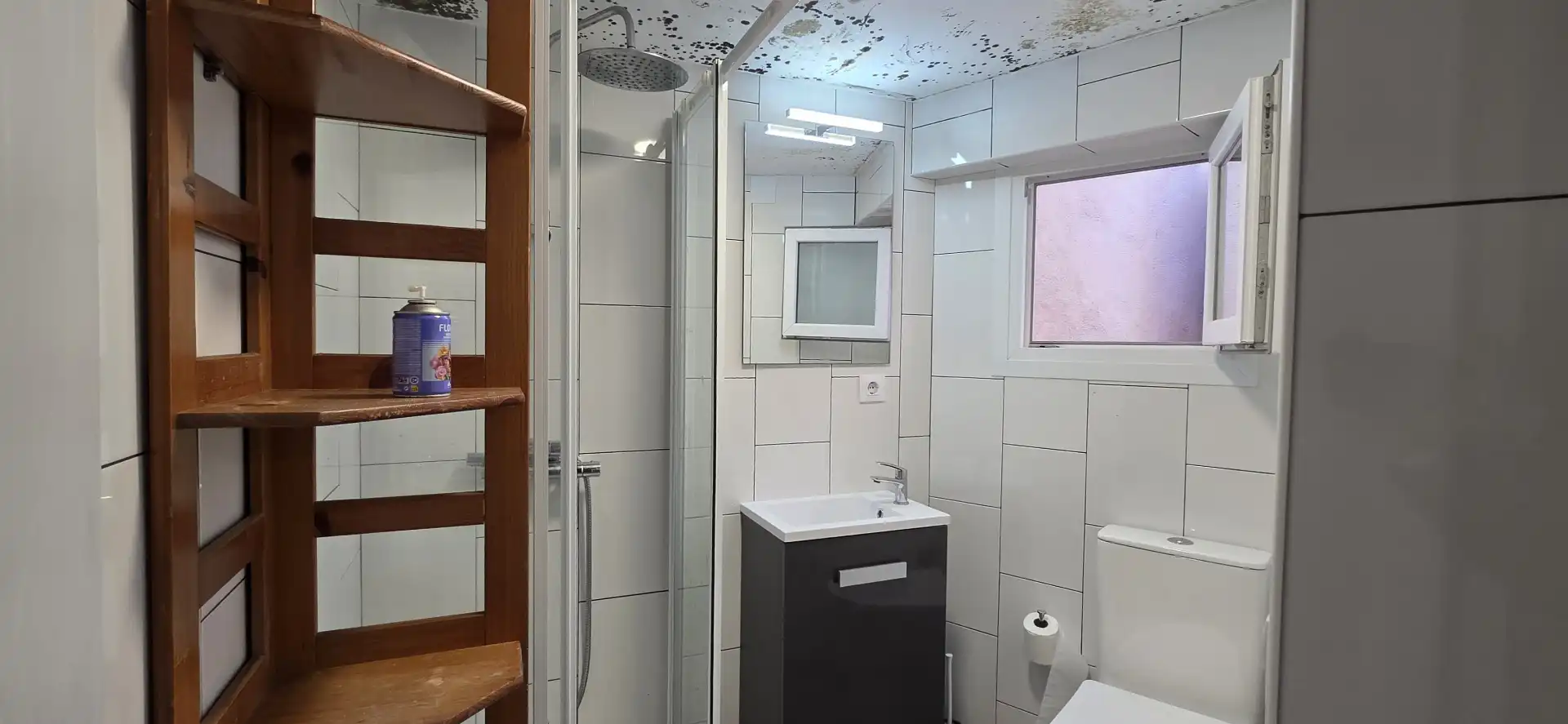 Baño de Casa adosada en venta en Terrassa con Aire acondicionado, Calefacción y Terraza