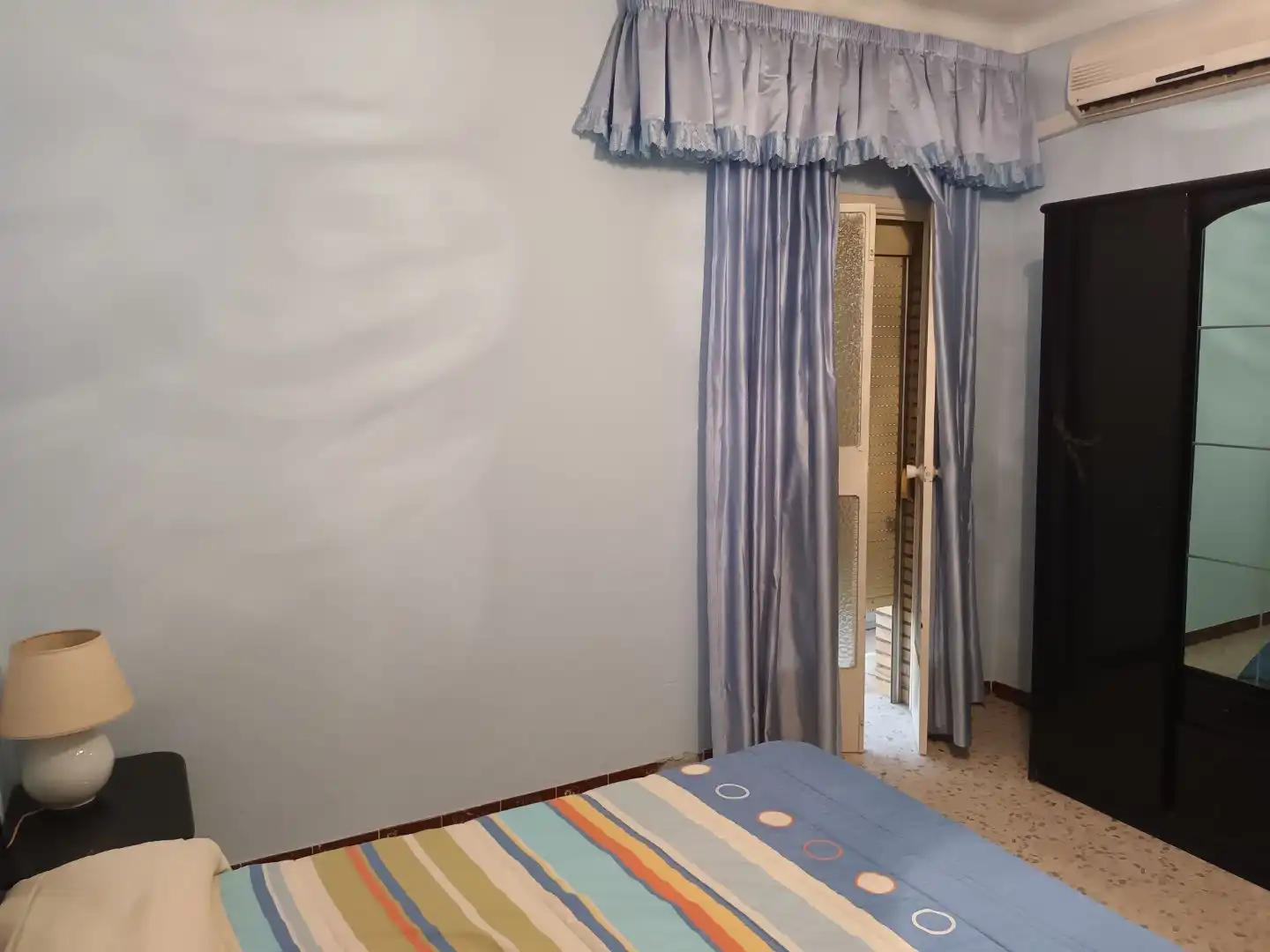Bedroom of Houses for sale in Utrera  with Air Conditioner, Terrace and Balcony