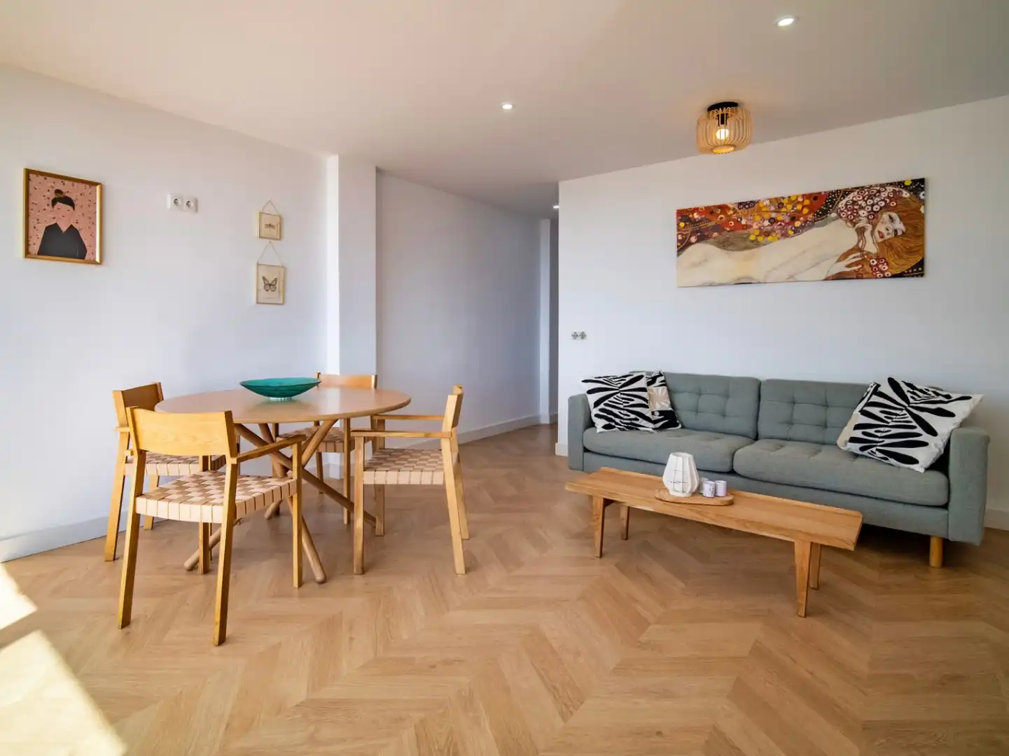 Sala d'estar de Apartament en venda en L'Alfàs del Pi amb Moblat