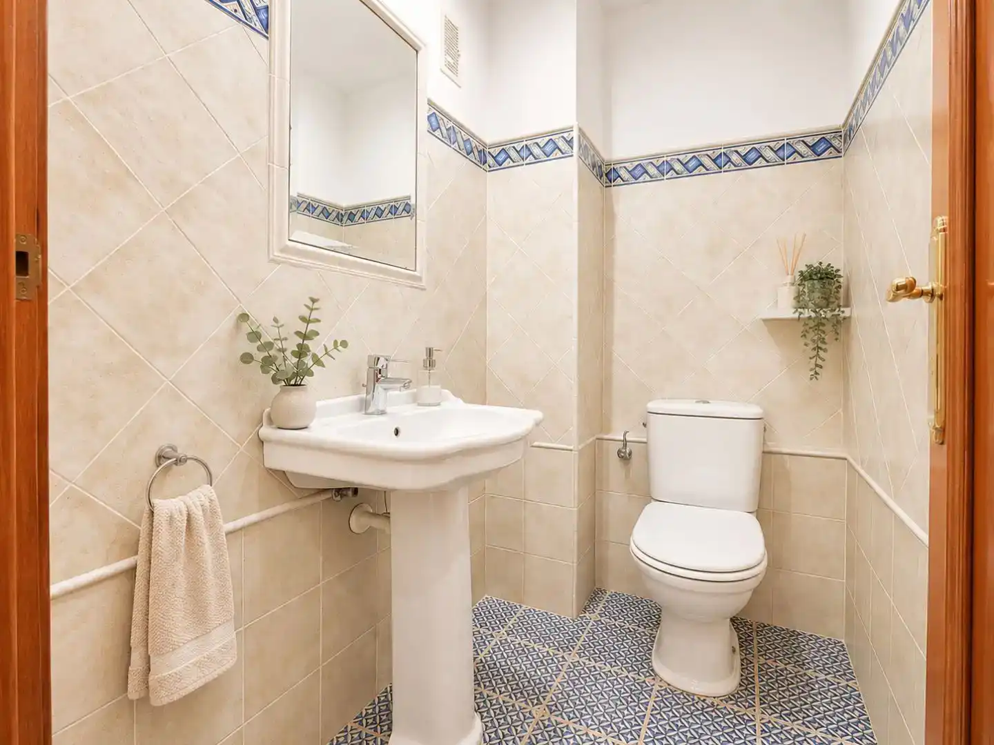 Baño de Ático en venta en Alaquàs con Aire acondicionado y Trastero