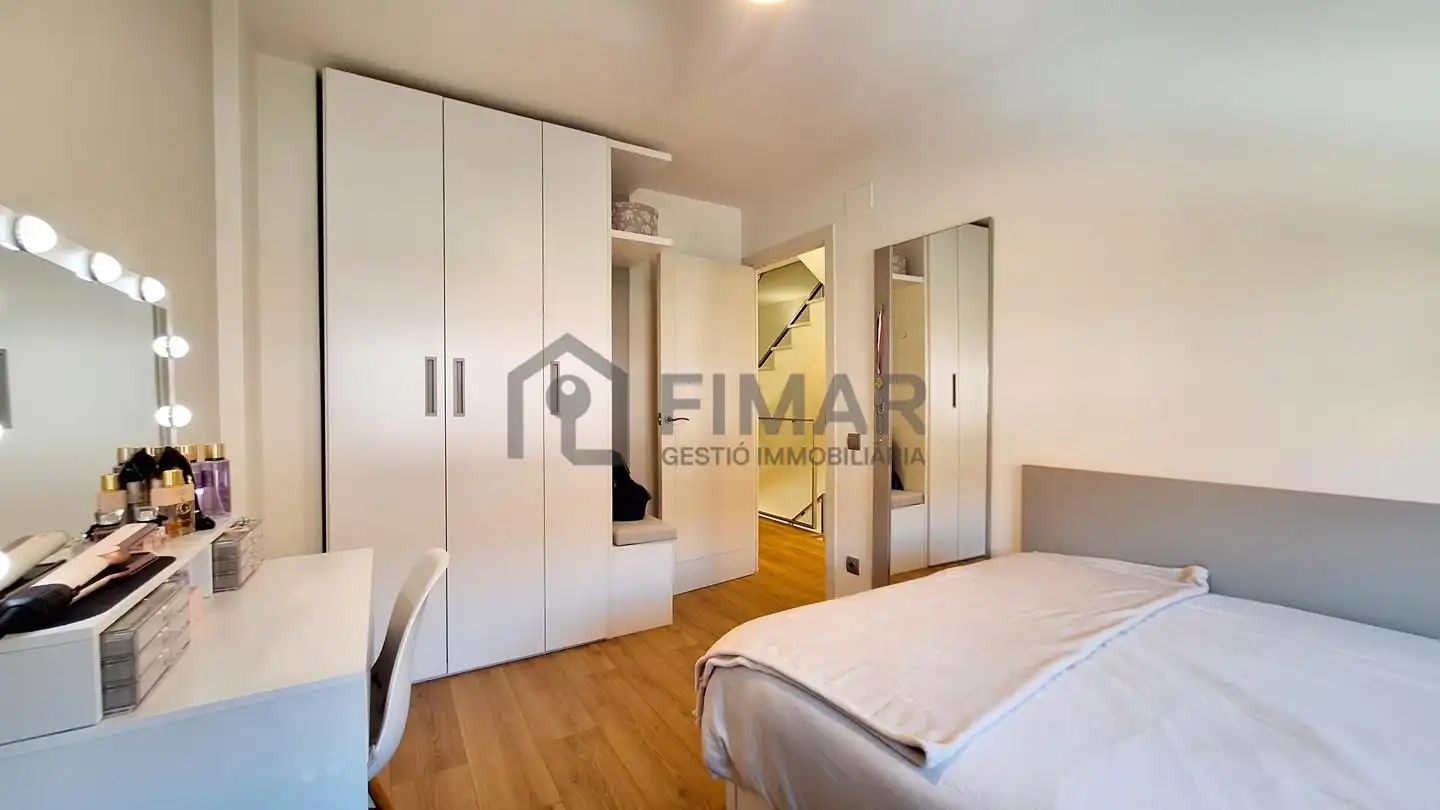 Habitación de Casa o chalet en venta en Vilassar de Mar con Aire acondicionado, Calefacción y Jardín privado