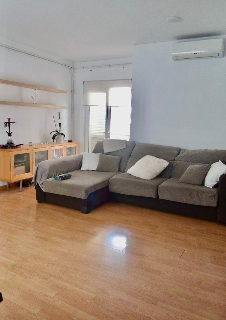 Living room of Single-family semi-detached for sale in Llançà  with Air Conditioner, Heating and Parquet flooring