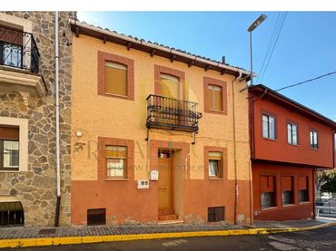 House for sale in Boñar