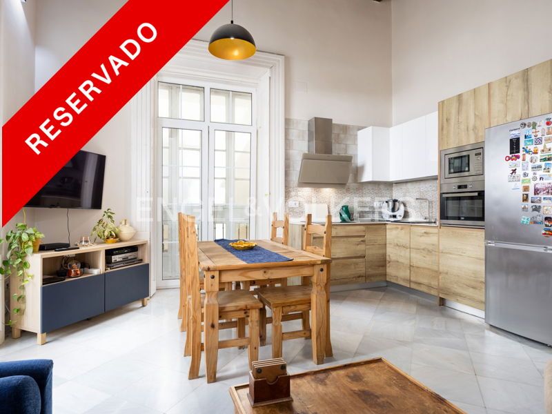 Cuina de Apartament en venda en  Cádiz Capital amb Aire condicionat i Calefacció