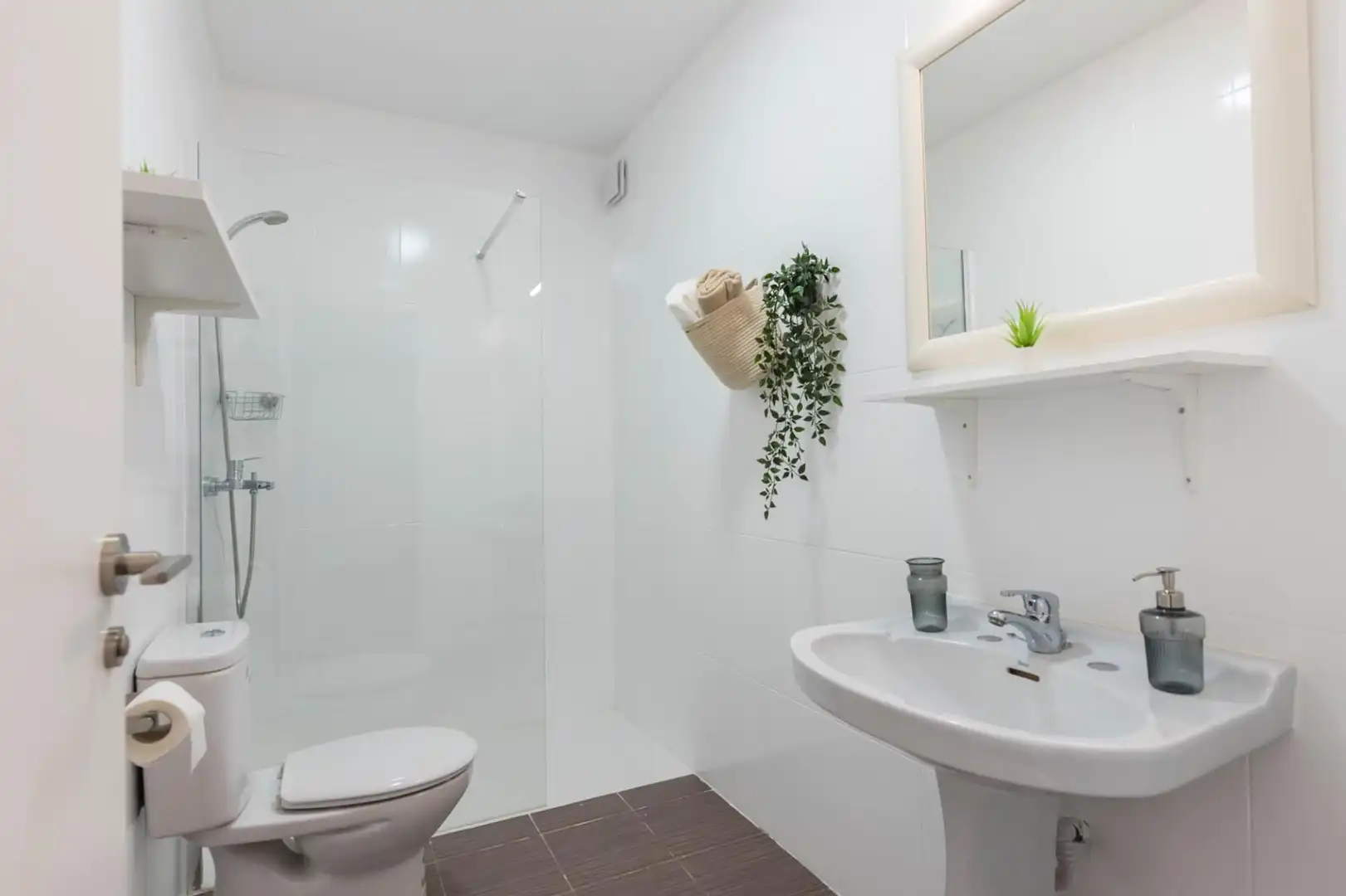 Bathroom of Ground floor for sale in Fortuna  with Air Conditioner, Heating and Terrace