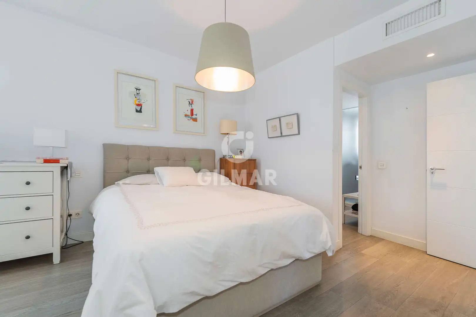 Bedroom of Duplexes for sale in Madrid  with Heating, Private garden and Storage room