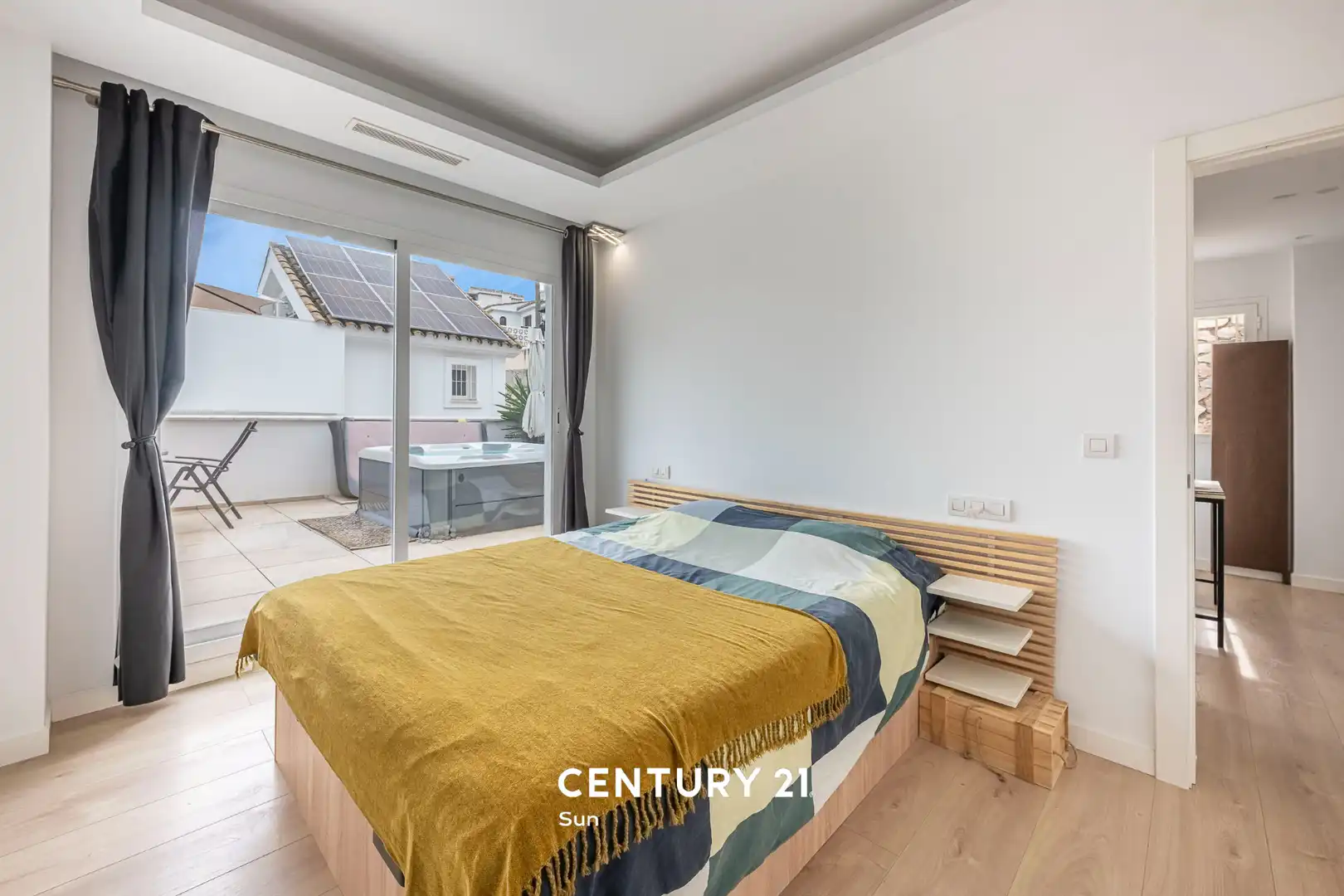 Bedroom of Houses for sale in Benalmádena  with Air Conditioner and Furnished