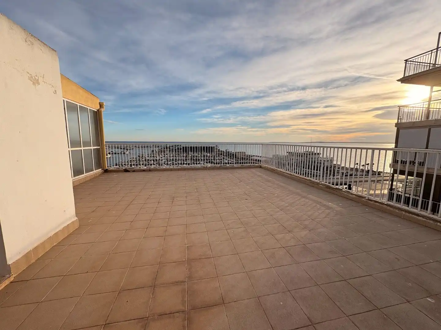 Apartment with terrace for sale in Santa Pola ciudad, imagen 3
