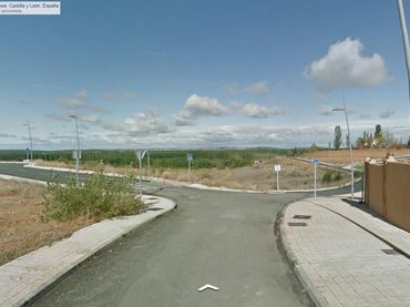 Terreny residencial en venda a Benavente