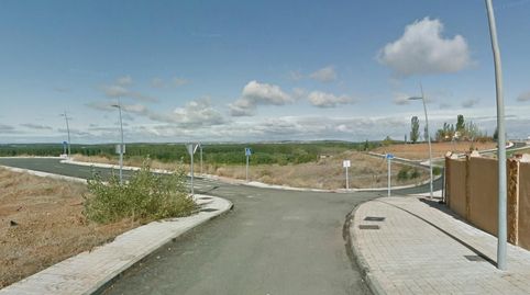 Parcela 19.8 de 339,41 m2 situada en la calle Verdejo, en urbanización El Bacillar, en Benavente, provincia de Zamora