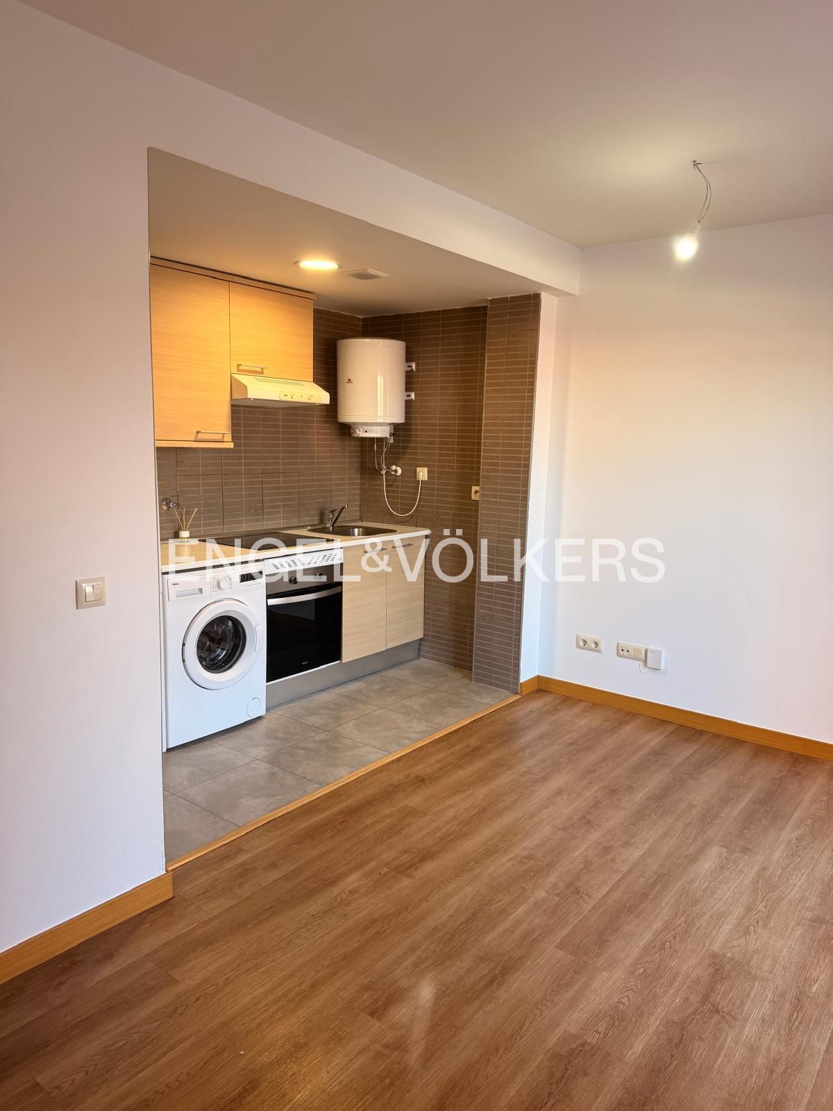 Kitchen of Attic for sale in  Madrid Capital  with Air Conditioner, Heating and Terrace