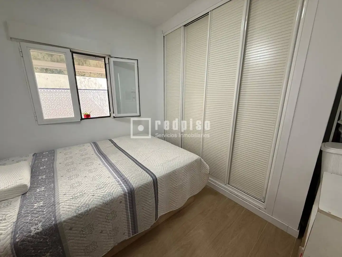 Habitación de Piso en venta en Madrid con Terraza y Amueblado
